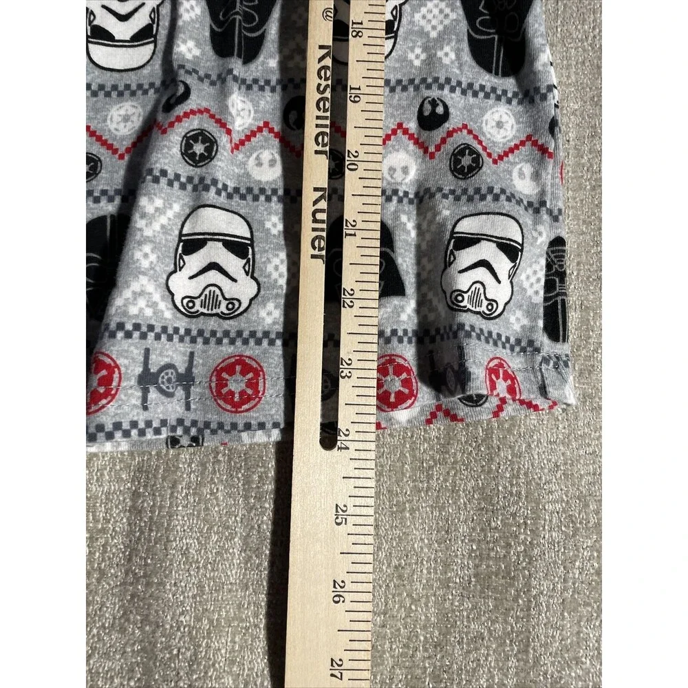 Star Wars Christmas shirt youth Medium M Long sleeve Darth Storm Troopers